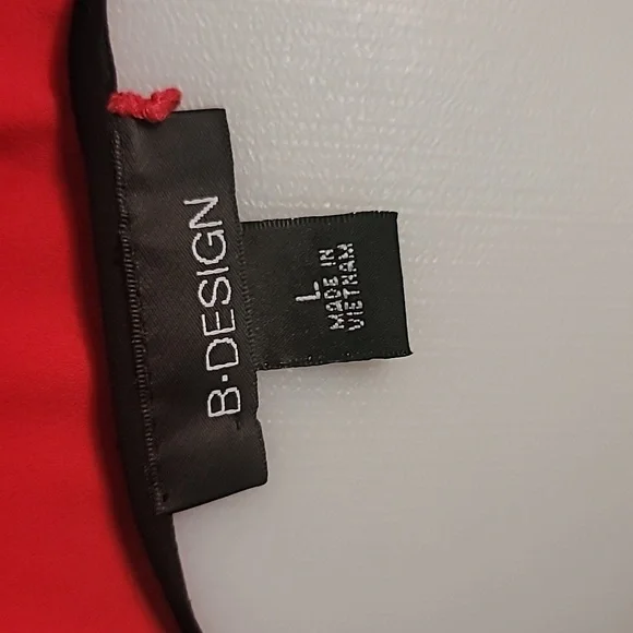 B-Design Large Red Top - Picture 5 of 6